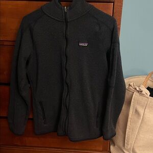 Patagonia women’s navy zip-up